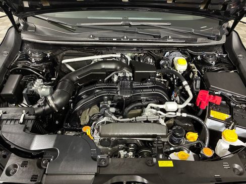 Certified 2025 Subaru Crosstrek 2.0i Premium image 33