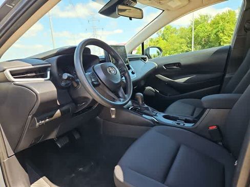 Certified 2024 Toyota Corolla LE FWD image 10