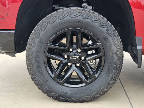 Used 2024 Chevrolet Silverado 1500 LT Trail Boss w/ LT Trail Boss Premium Package image 13