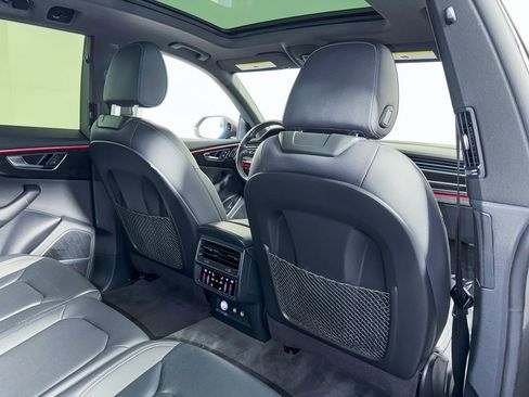 Used 2019 Audi Q8 Premium Plus w/ Premium Plus image 46