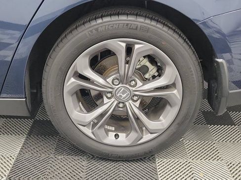 Certified 2024 Honda Accord EX image 10