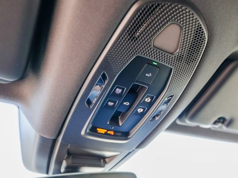 New 2025 Porsche Cayenne E-Hybrid image 21