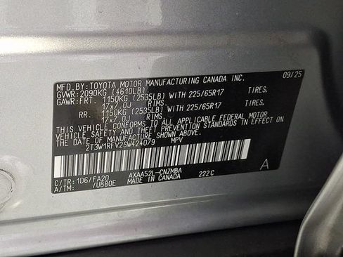 Used 2025 Toyota RAV4 XLE w/ Convenience Package FWD image 35
