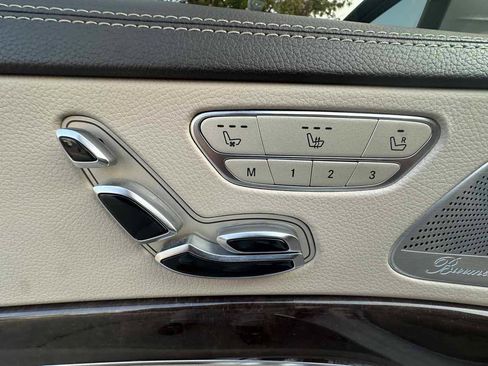 Used 2018 Mercedes-Benz S 450 Sedan image 25