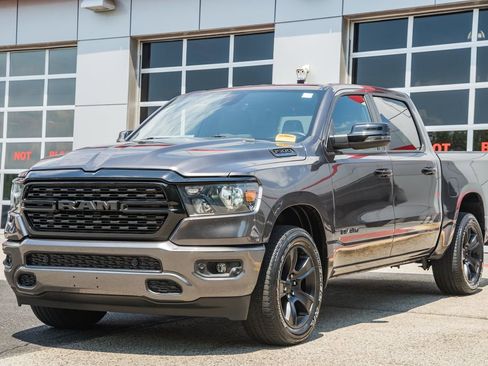 Used 2023 RAM 1500 Big Horn AWD/4WD image 3