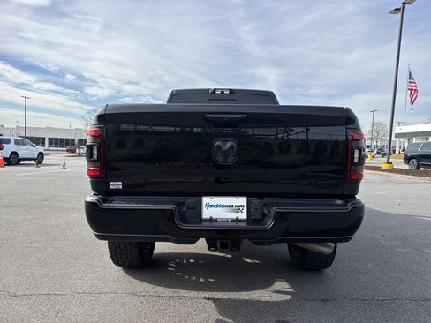 Used 2024 RAM 2500 Big Horn w/ Night Edition image 9