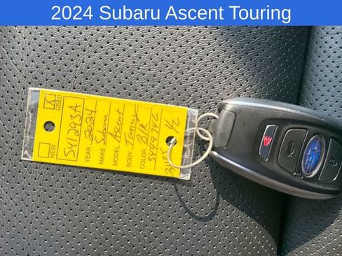Used 2024 Subaru Ascent Touring AWD/4WD image 30