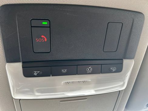 Certified 2023 Nissan Rogue SV AWD/4WD image 17