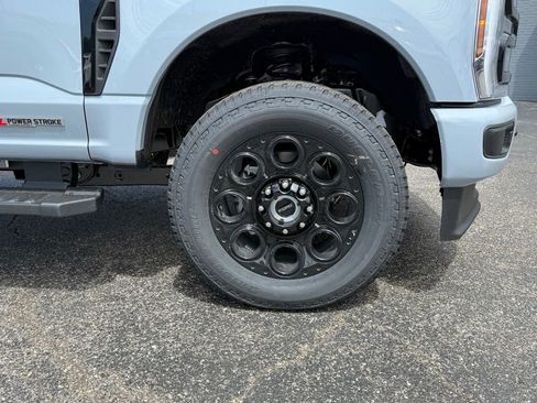 New 2026 Ford F350 4x4 Crew Cab Super Duty image 38