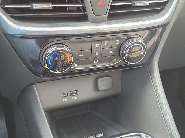 Used 2024 Buick Encore GX Sport Touring w/ Comfort Package FWD image 27