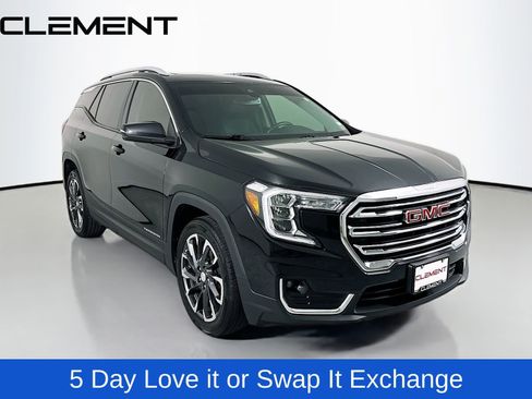 Used 2022 GMC Terrain SLT image 3