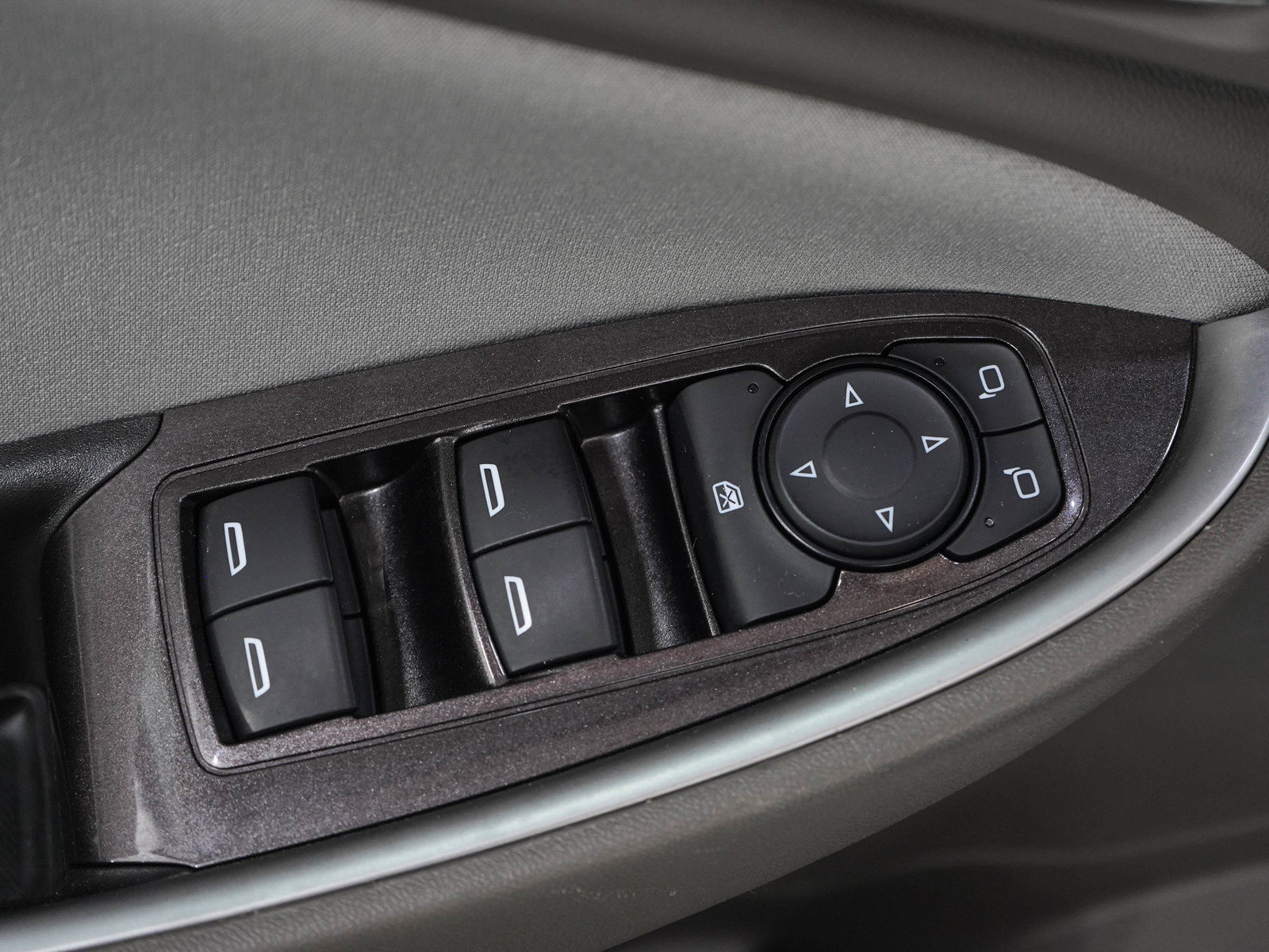Used 2020 Chevrolet Malibu LS w/ Driver Confidence Package II FWD image 19