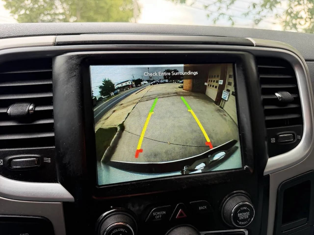 Used 2018 RAM 2500 SLT AWD/4WD image 38