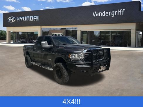 Used 2024 RAM 2500 Big Horn AWD/4WD image 2