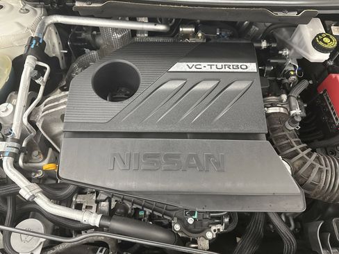 Used 2023 Nissan Rogue S image 24