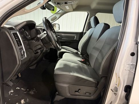 Used 2022 RAM 1500 Classic SLT w/ Electronics Convenience Group image 10