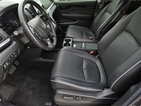 Used 2024 Honda Odyssey Elite image 22