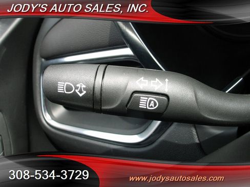 Used 2023 Chevrolet Equinox LT image 10