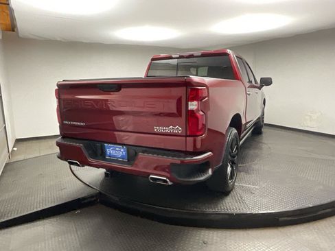 Certified 2025 Chevrolet Silverado 1500 High Country w/ High Country Premium Package AWD/4WD image 7
