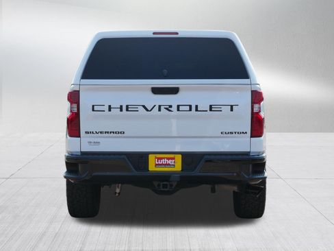 Used 2025 Chevrolet Silverado 1500 Custom Trail Boss w/ Turbomax Blackout Package AWD/4WD image 6