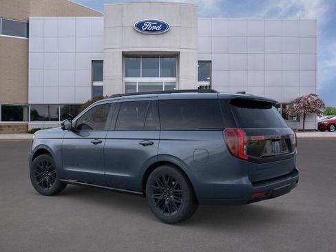 New 2026 Ford Expedition Platinum w/ Stealth Appearance Package AWD/4WD image 4