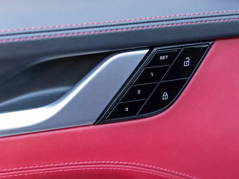 Used 2021 Porsche 911 Turbo S image 24