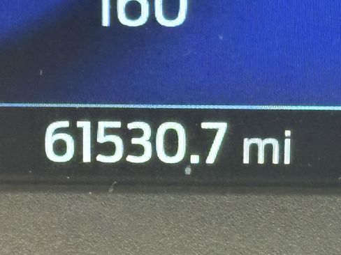 Used 2020 Ford Escape Titanium w/ Titanium Premium Package 2.0 image 13