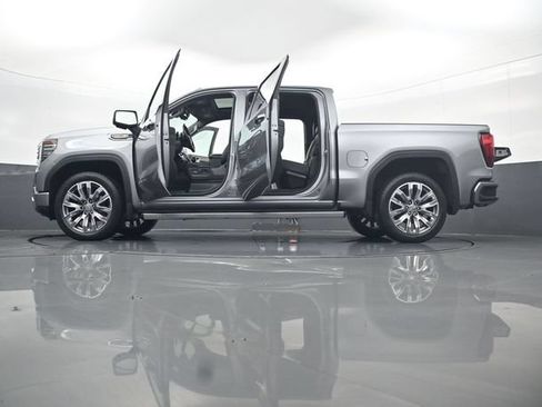 Used 2023 GMC Sierra 1500 Denali w/ Denali Reserve Package AWD/4WD image 34