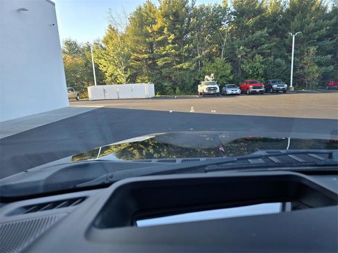 Certified 2024 Ford F150 Lariat w/ Equipment Group 502A High image 43