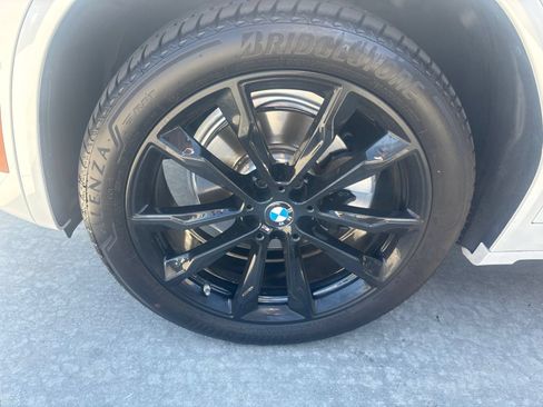 Used 2024 BMW X3 xDrive30i w/ M Sport Package AWD/4WD image 5