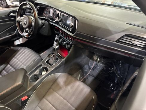 Used 2019 Volkswagen Jetta GLI FWD image 30