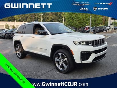 New 2026 Jeep Grand Cherokee Limited w/ Luxury Tech Group II