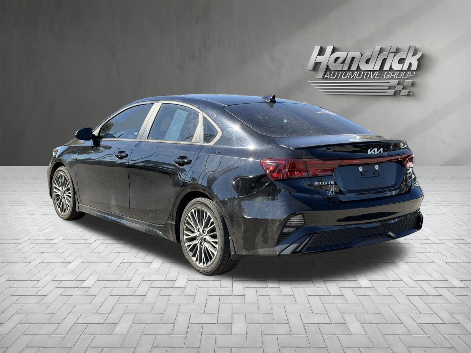 Used 2023 Kia Forte GT-Line w/ GT-Line Premium Package FWD image 7