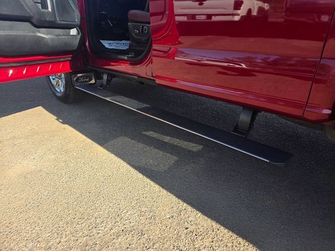 Used 2019 Ford F250 Platinum w/ Platinum Ultimate Package AWD/4WD image 28