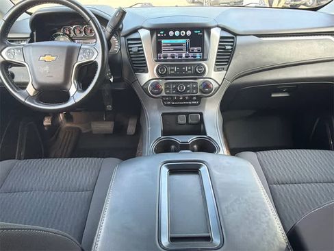 Used 2020 Chevrolet Tahoe LS w/ Enhanced Driver Alert Package image 17