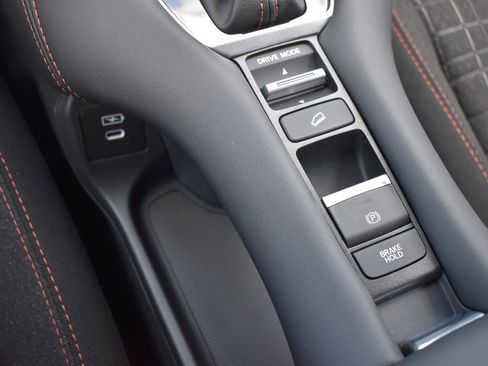 New 2026 Honda HR-V Sport image 9