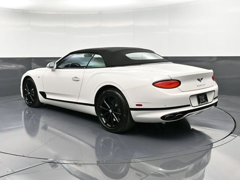 Certified 2021 Bentley Continental GT image 3