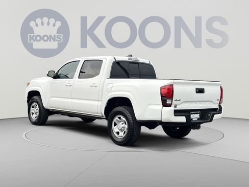 Used 2023 Toyota Tacoma SR AWD/4WD image 7