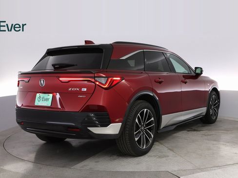 Used 2024 Acura ZDX A-Spec image 12