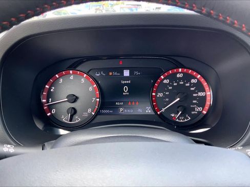 Used 2025 Nissan Frontier PRO-4X w/ Pro Premium Package image 25