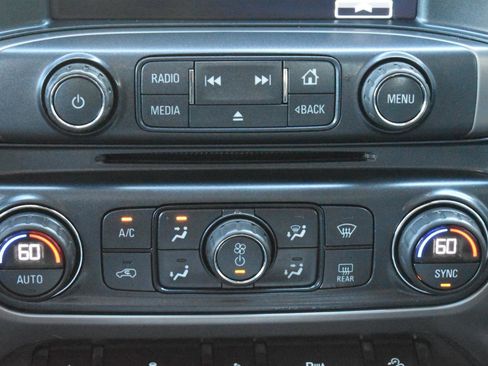 Used 2017 GMC Sierra 1500 SLT image 21