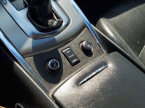 Used 2012 INFINITI G25 x AWD/4WD image 32
