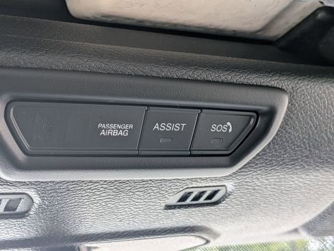 Used 2022 Jeep Wrangler Unlimited Sport image 27