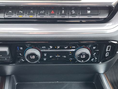 New 2025 Chevrolet Silverado 1500 High Country w/ Midnight Edition image 14