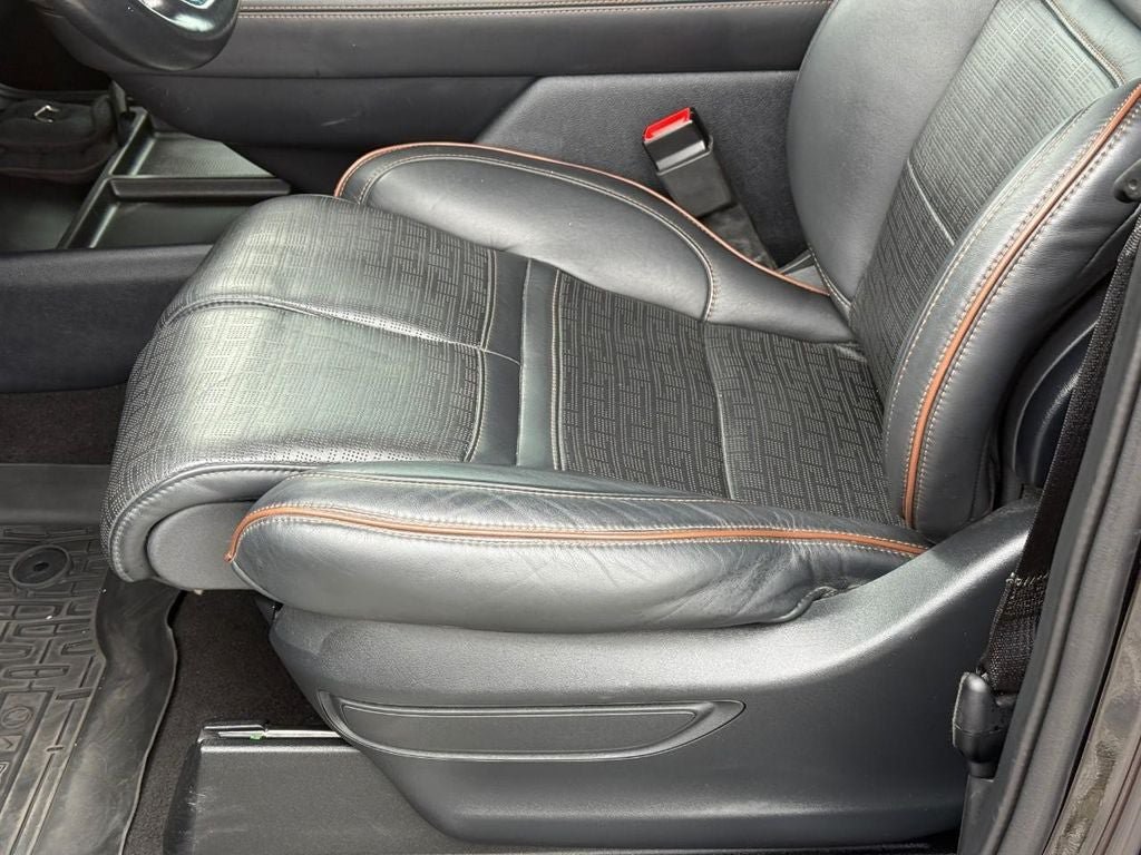 Used 2023 Lincoln Navigator Black Label AWD/4WD image 18
