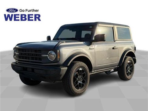 Certified 2025 Ford Bronco 2-Door AWD/4WD image 1
