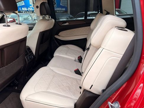 Used 2019 Mercedes-Benz GLS 550 4MATIC image 39