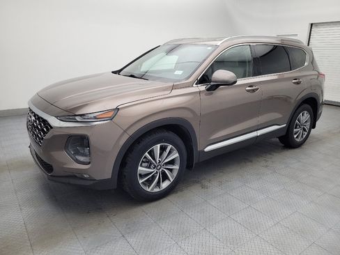 Used 2020 Hyundai Santa Fe SEL w/ Convenience Package image 2