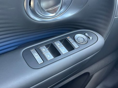 New 2026 Hyundai Ioniq 9 SEL image 11