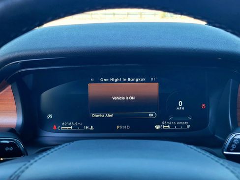 Used 2020 Lincoln Aviator Reserve w/ Elements Package Plus RWD image 28